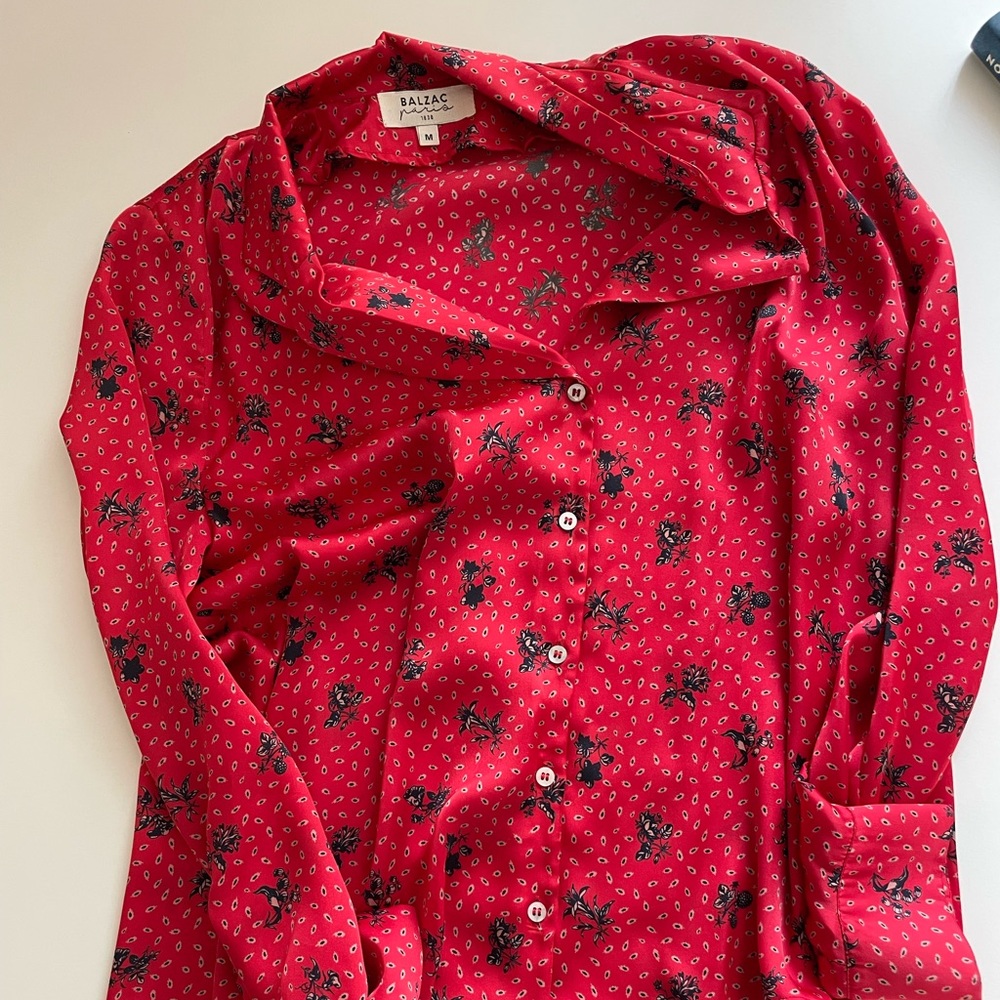 Balzac red shirt.